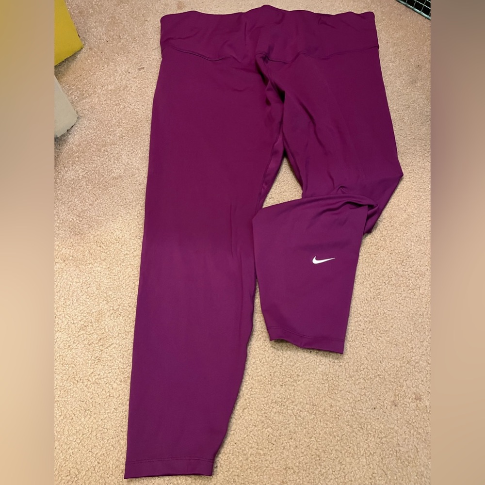 Nike leggings